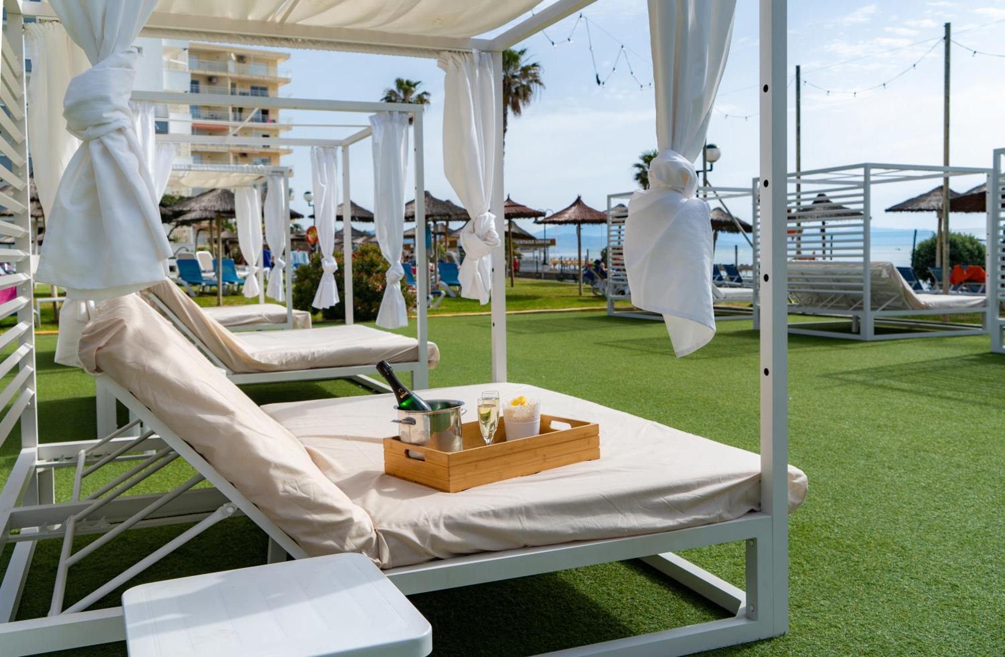 La Barracuda Hotel Torremolinos Luaran gambar